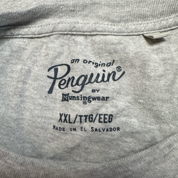 Original Penguin chillin’ and Grillin’ Gray Graphic Tee - Picture 5 of 5
